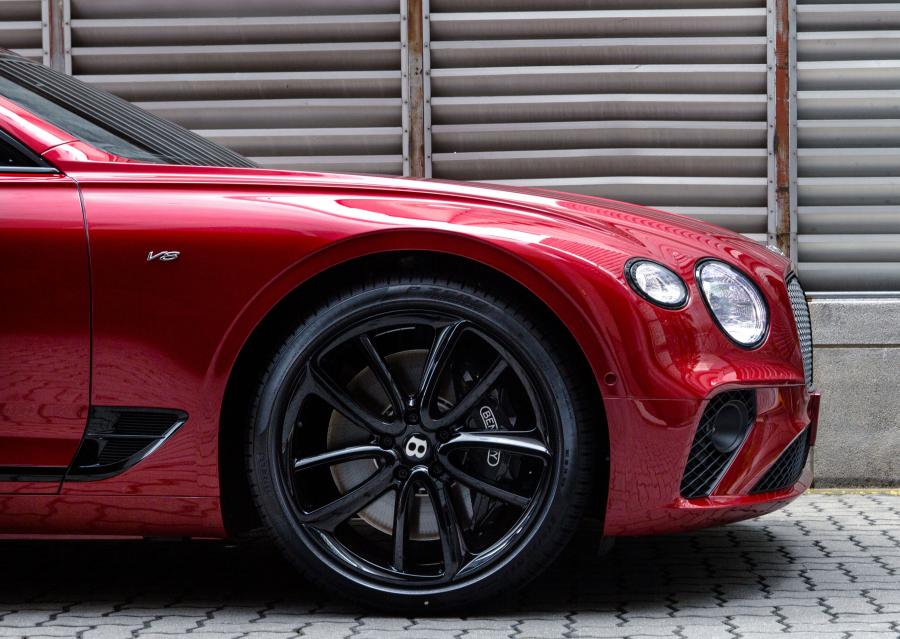 Колеса Bentley Continental GT 2018 года  (MY) (фото 18 из 18)